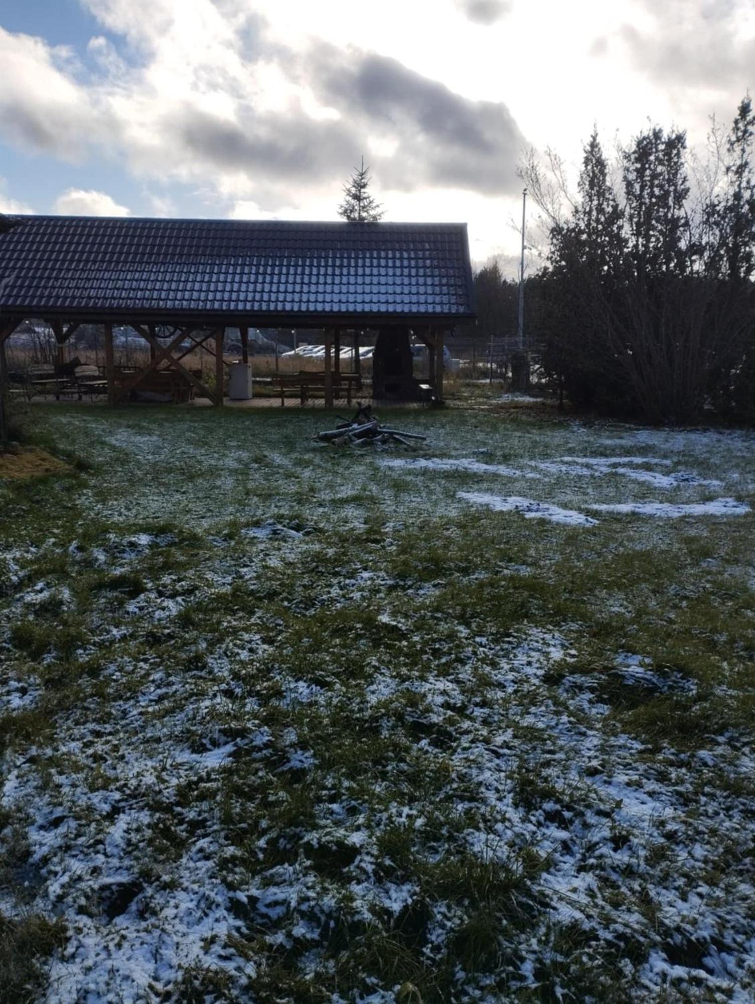 Checz Goscinna- Pokoje,Sauna,Jacuzzi, Sala Konferencyjna Grzybno Exterior foto